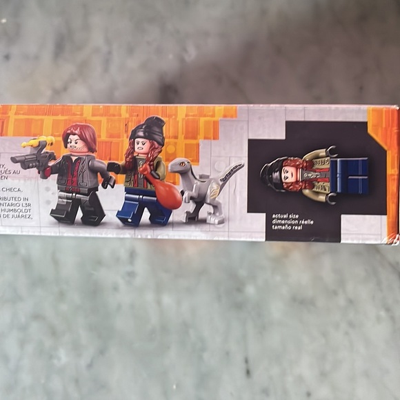 Lego 76946 - Picture 7 of 11